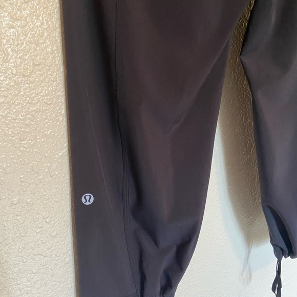 Lululemon Step Lively Crops - Picture 10 of 12
